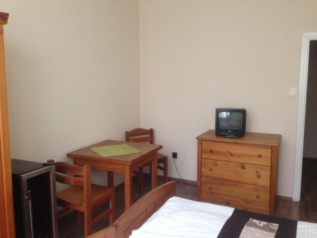 Vasvirag Hotel Celldömölk Kamer foto